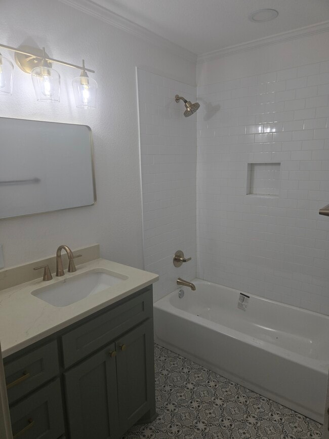 Photo - 415 N 23rd St