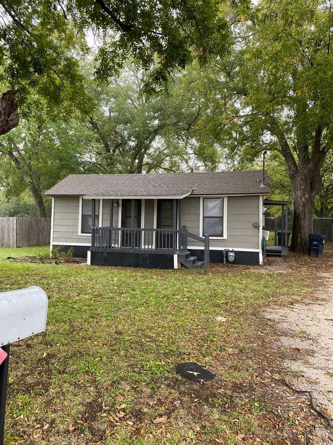 Photo - 1110 Wilson St