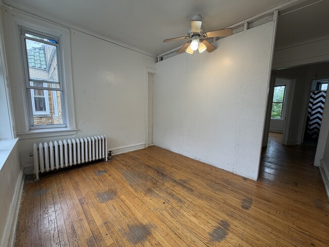 Photo - 4519 N Hamlin Ave Unit 2