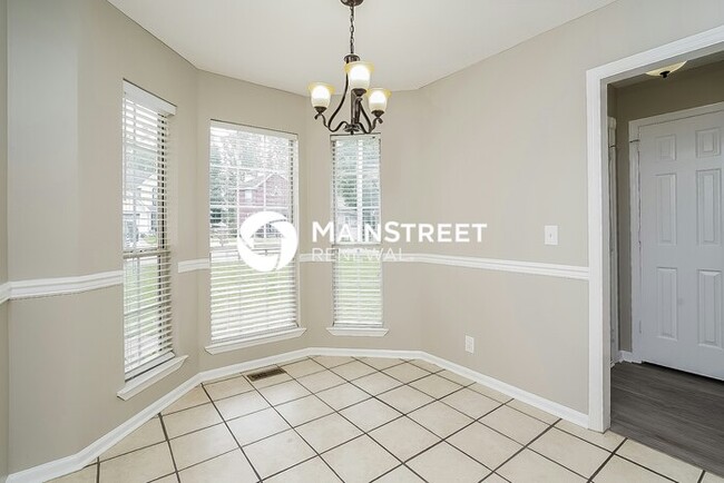 Photo - 3 Bedroom Pet-Friendly Home in Antioch, TN with Main Street Renewal