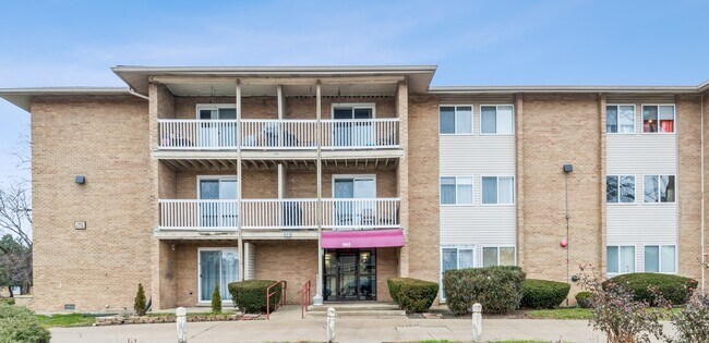 Photo - 960 Beau Dr Unit 202