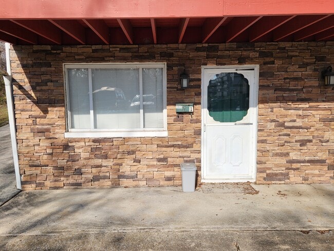 Building Photo - 1405 Randall St Unit 1405