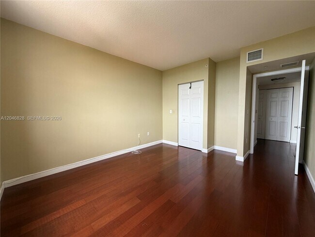 Photo - 2030 S Douglas Rd Unit 716