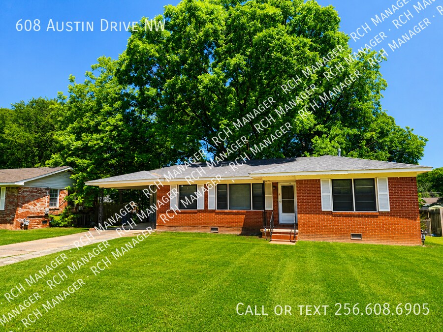Photo - 608 Austin Dr NW