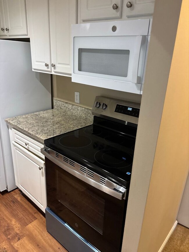 Photo - 18336 Streamside Dr Unit 204