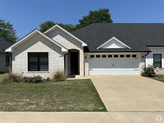 Building Photo - Magnolia Park #10738 Rental