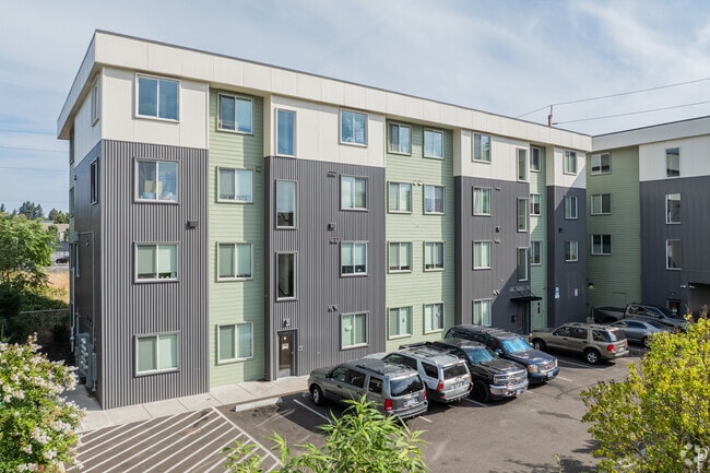 Exterior - Amanda Courts Apartments