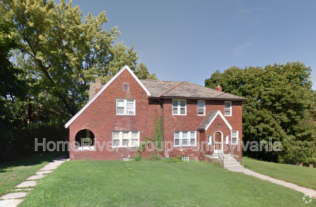 Building Photo - 3025 Norwood Ave Rental