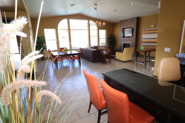 Villa Hermosa Apartments