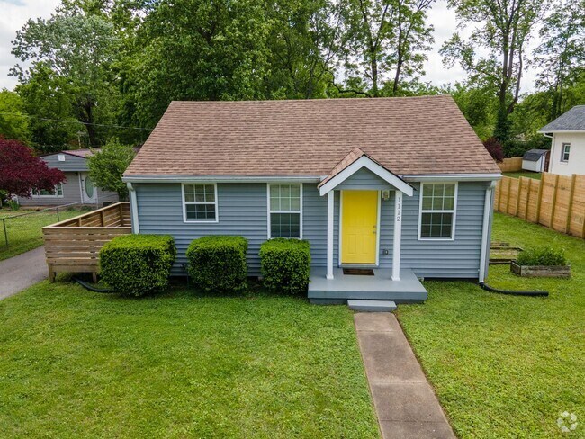 Building Photo - LOOK NO FURTHER THAN THIS INGLEWOOD CHARMER! Rental