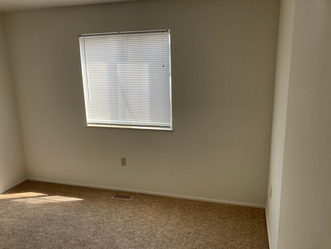 Photo - 2275 N Cable Rd Unit 0