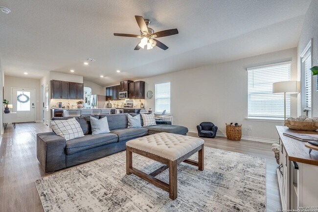 Photo - Beautiful 3BR 2BA Home w/ Fenced Yard • Full Kitchen Suite • Attached Garage in San Antonio