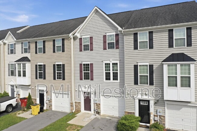 Photo - 72 Norwood Dr
