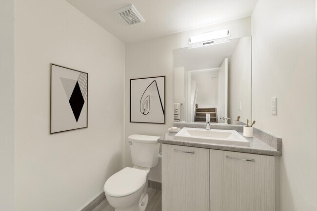 Photo - Ermineskin Place