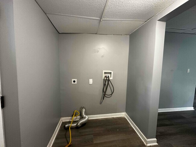 Photo - 198 Salem Dr