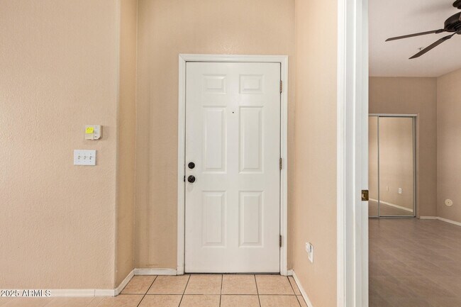 Photo - 2929 W Yorkshire Dr Unidad 1104