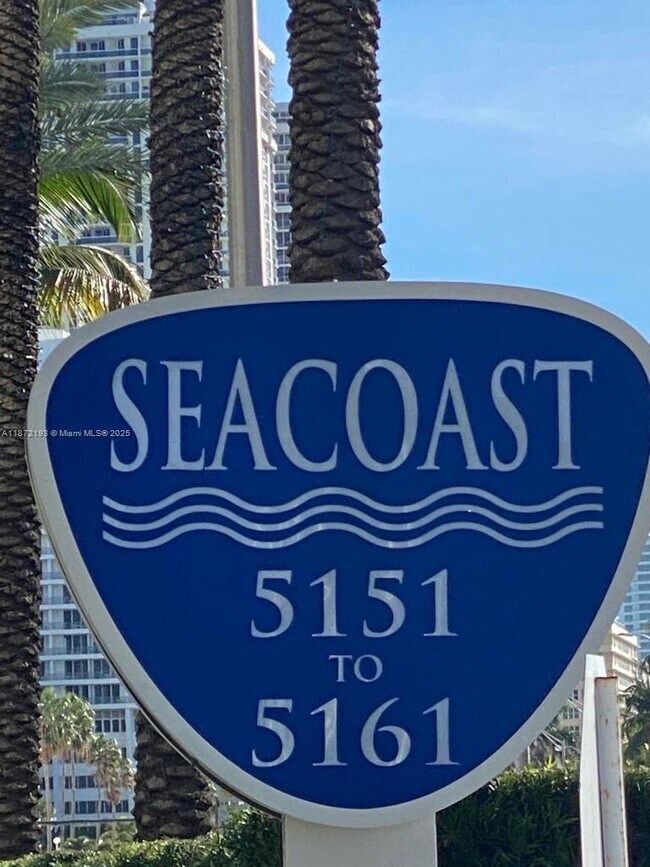 Photo - 5161 Collins Ave Unit 1208