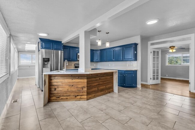 Photo - 3876 S Lee Maur St
