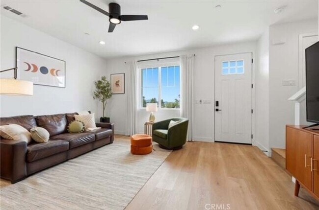 Photo - 3 Bedroom 2.5 Bath Righetti Ranch Home