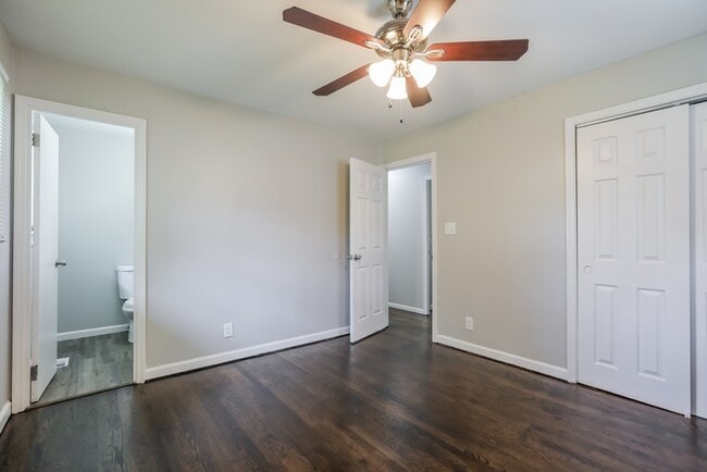 Photo - 833 N Ponca Dr