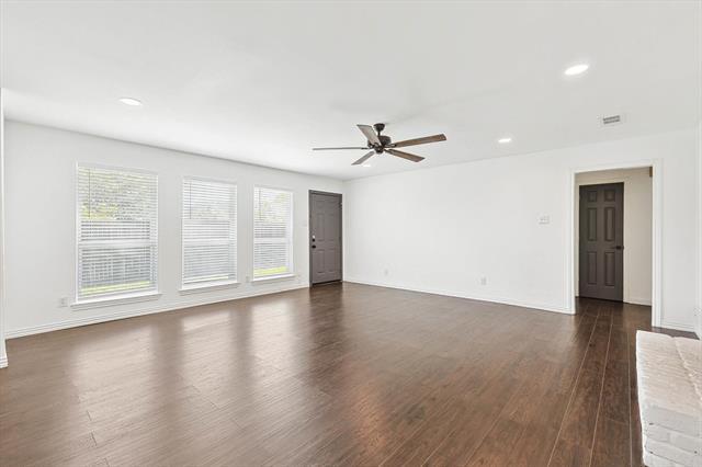 Photo - 2201 Jamestown Ct