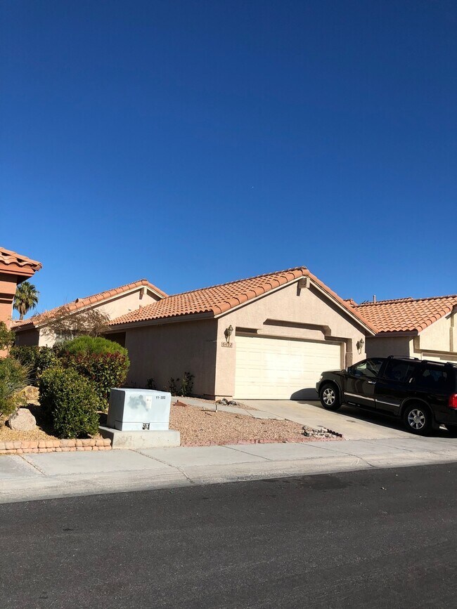Photo - MUST SEE 1 BEDROOM HOME!