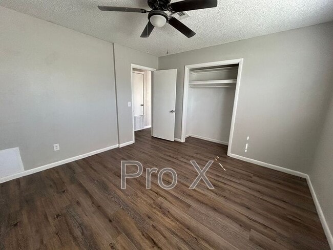 Photo - 740 N 6th St