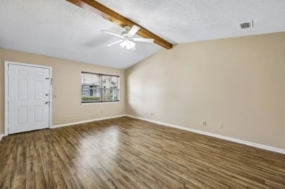Photo - 106 Clarks Bluff Rd