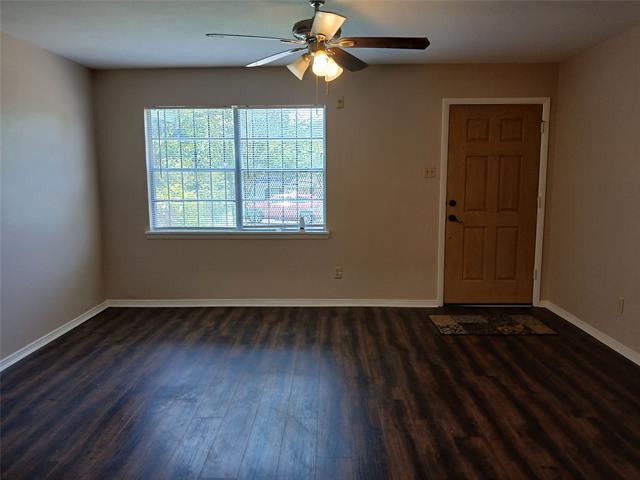 Photo - 2557 Talco Dr