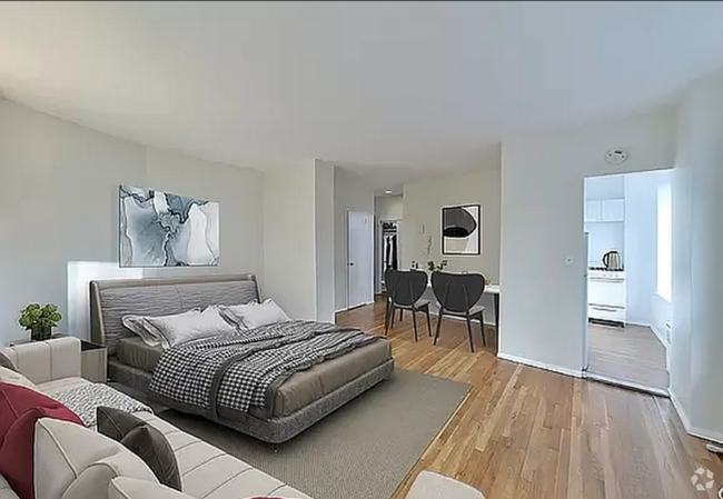 Building Photo - E. E 40th St Unit 2 Rental