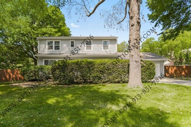 Photo - Incredible home in Romanelli Gardens!