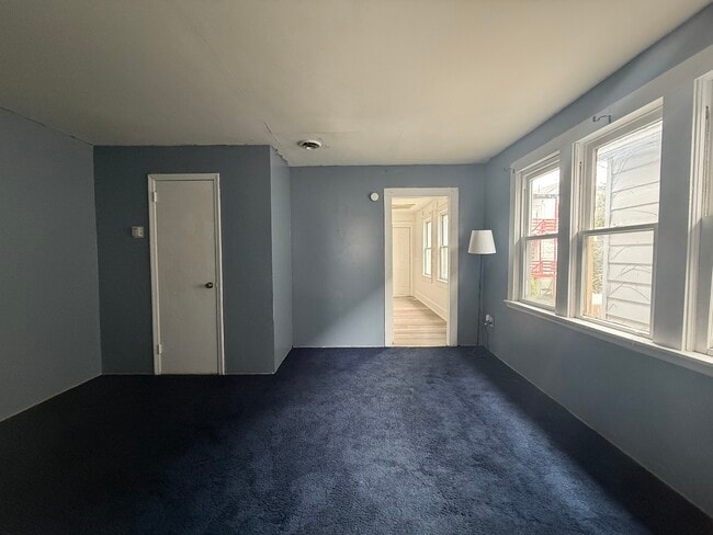 Photo - 83 S Empire St Unit 1