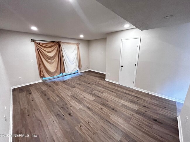 Photo - 111 E 1st St Condo Unit 32