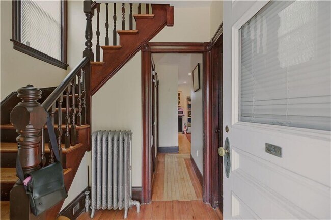 Photo - 82 Van Zandt Ave