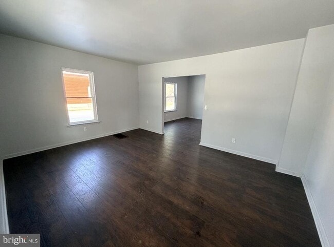 Photo - 139 Denny Ave