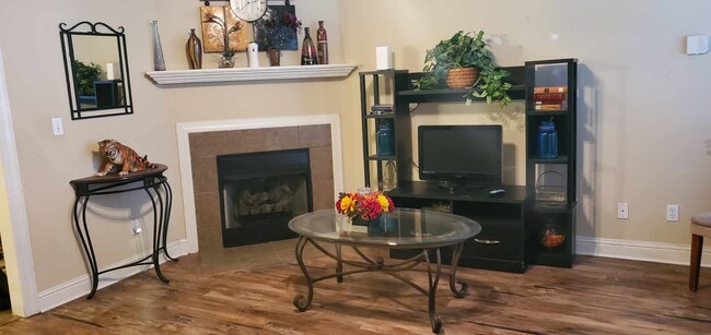 Photo - 809 Summer Breeze Dr Unit Summerwoodvillas1204