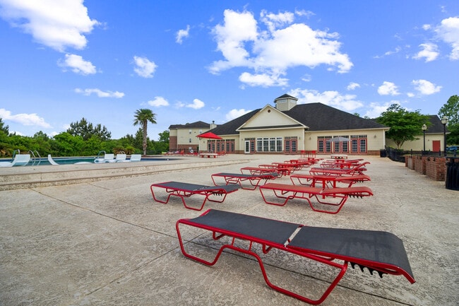 Building Photo - The Grand at Magnolia Pointe