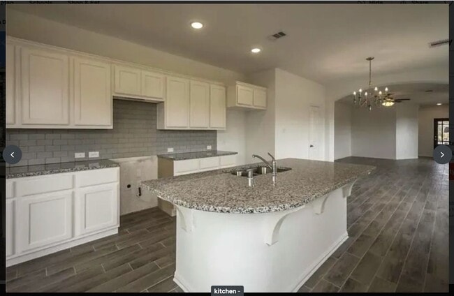 Photo - 137 Emory Birch