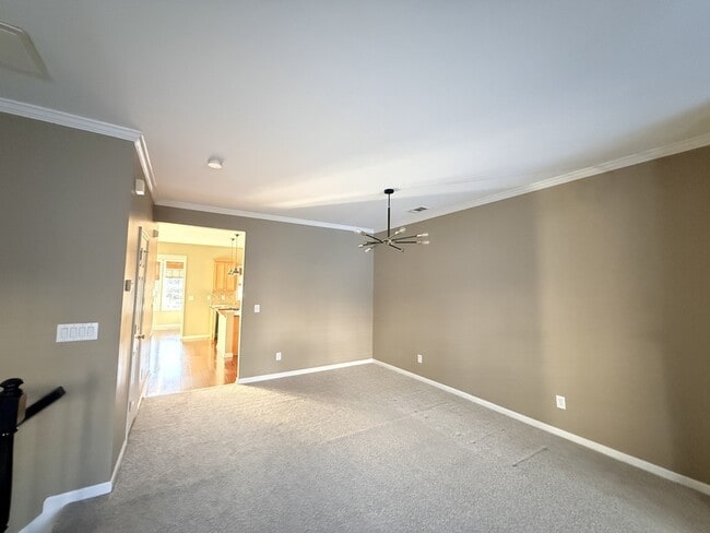 Photo - 1705 Waters Edge Trail