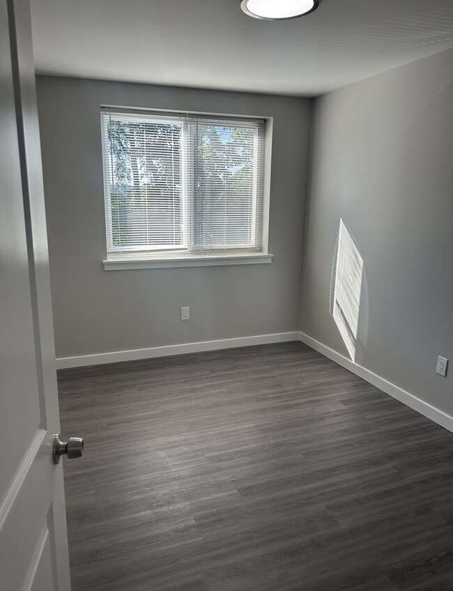 Hillside Terrace Apartments