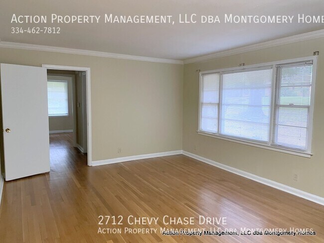 Photo - 2712 Chevy Chase Dr