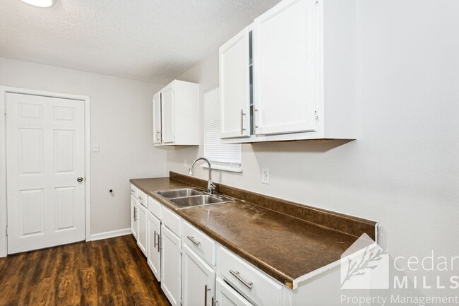 Photo - 2 bedroom home, GET 1/2 OFF 1ST MONTH!