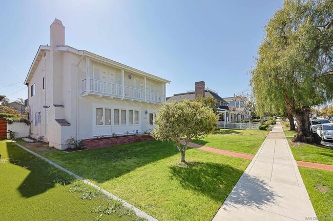 237 E Ave