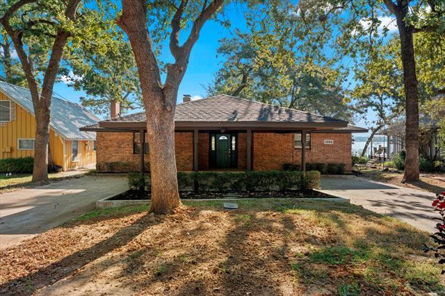 Building Photo - 1006 Beverly Cir