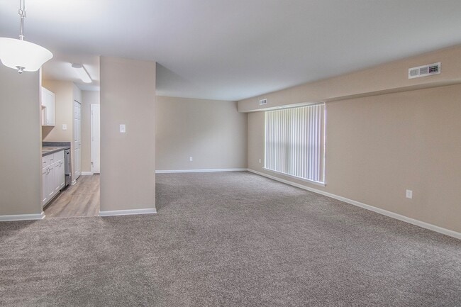 Photo - Whisperwood Apartments