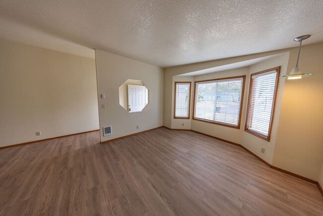 Photo - One Level Ranch Home - Three Bedrooms - Updated in 2024