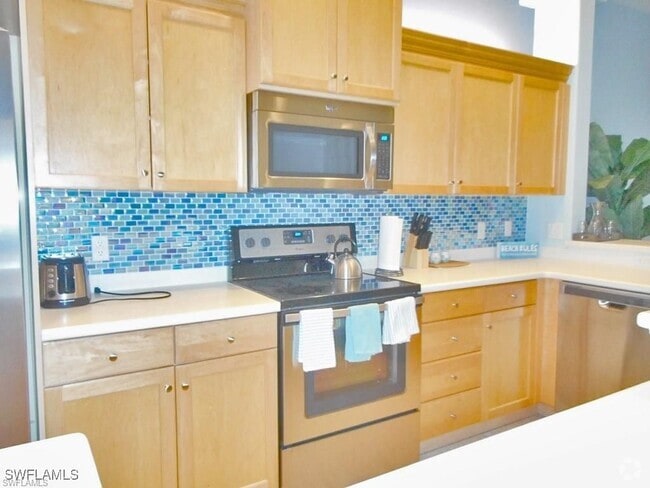 Building Photo - 8565 Via Garibaldi Cir Rental