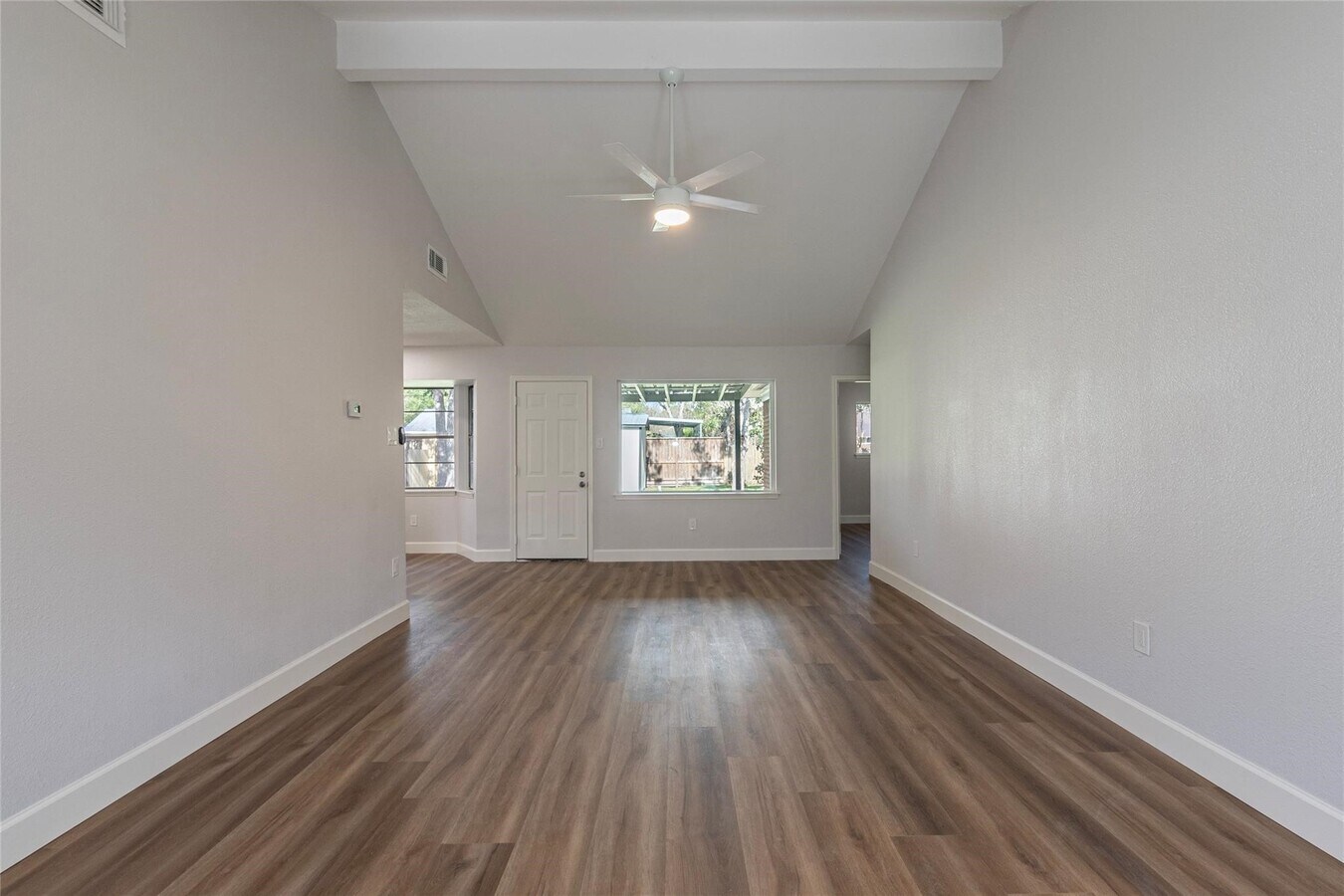 Photo - 2112 Sierra Dr