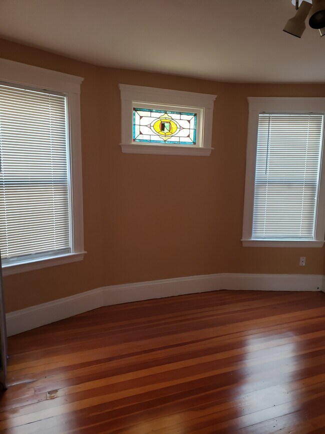 Photo - 105 Draper St Unidad #2