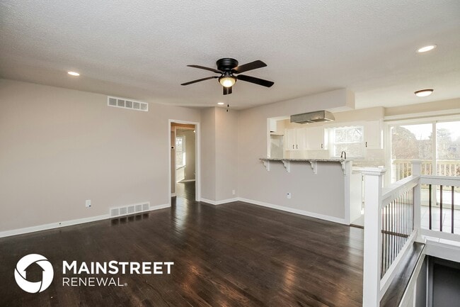 Photo - 721 N Sunset Dr